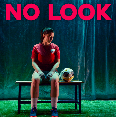 "NO LOOK" - SPETTACOLO TEATRALE